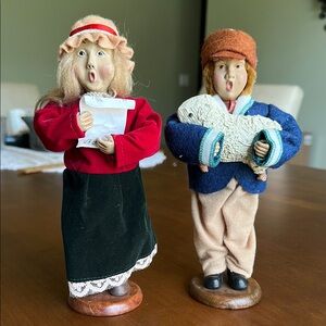 Christmas carolers - Unbranded Vintage Christmas Carolers